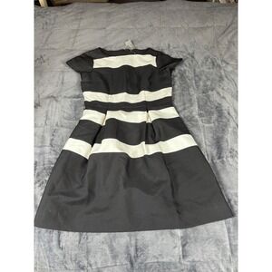 Ann Taylor Petite‎ Black White Striped Fit & Flare Short Sleeve Dress 2P Career